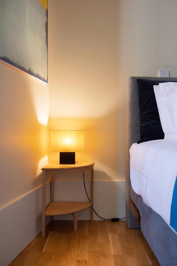 Ribeira Trendy Flat In Medieval Mercadores Street OOporto Exterior foto